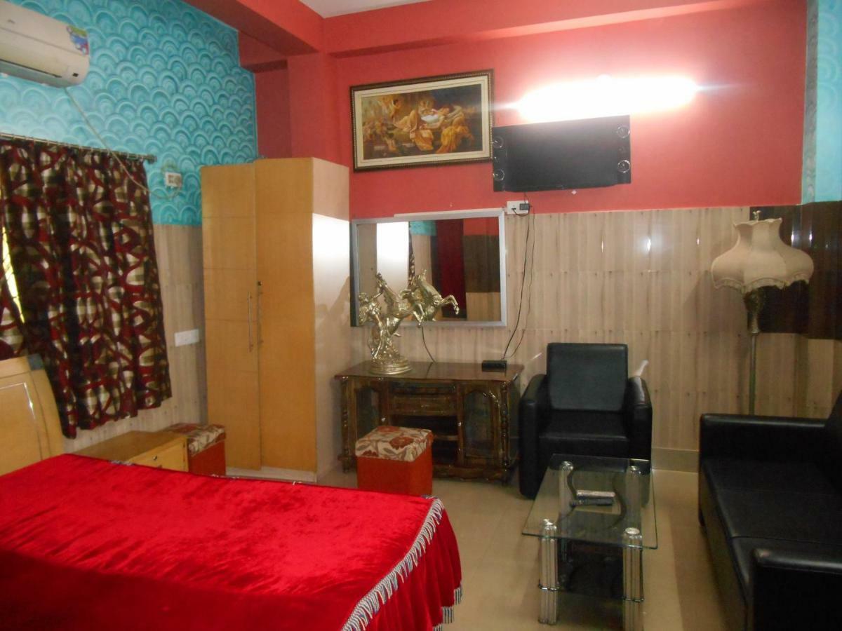 Hotel Surja Laxmi Raiganj Exterior foto