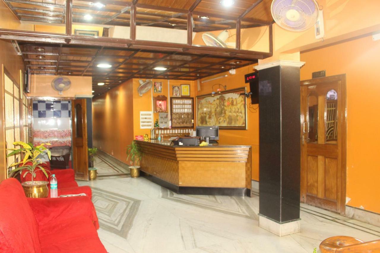 Hotel Surja Laxmi Raiganj Exterior foto